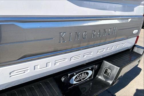 White Platinum Metallic Tri-Coat 2018 Ford F-250 King Ranch