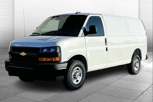 2025 Chevrolet Express 2500 RWD 2500 Regular Wheelbase WT