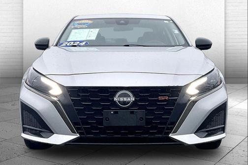 2024 Nissan Altima SR FWD