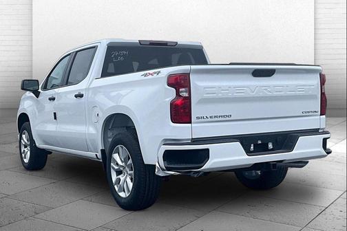 Summit White 2026 Chevrolet Silverado 1500 Custom