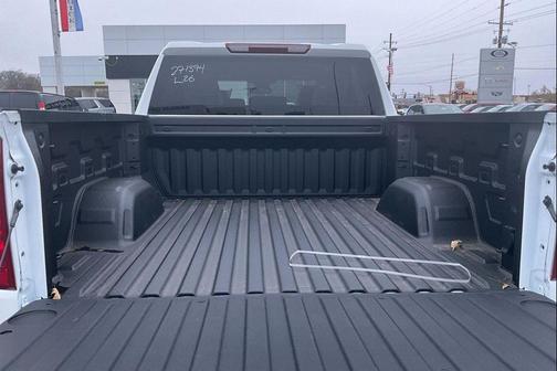 Summit White 2026 Chevrolet Silverado 1500 Custom