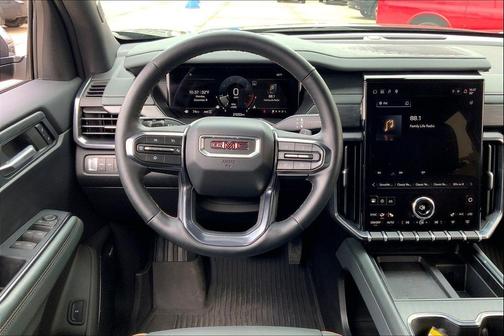 2024 GMC Acadia AWD AT4