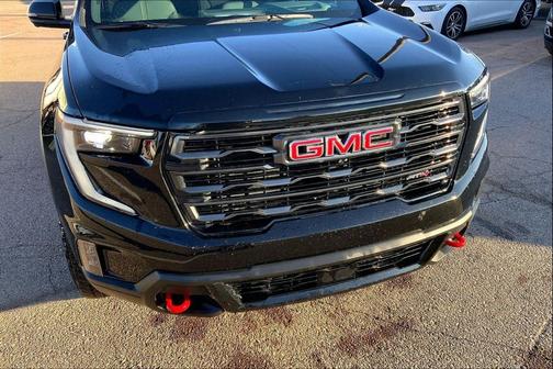 2024 GMC Acadia AWD AT4