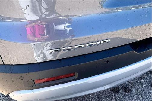 Satin Steel Metallic 2020 GMC Acadia FWD SLE