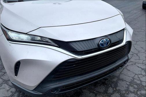 2021 Toyota Venza LE