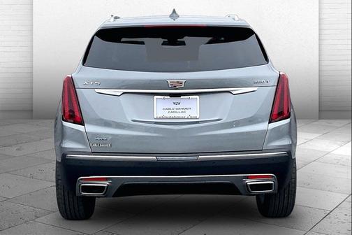 Argent Silver Metallic 2026 Cadillac XT5 Premium Luxury