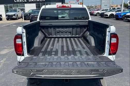 2025 GMC Canyon AT4