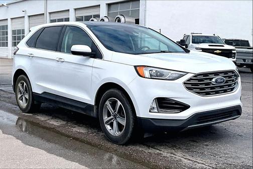 Oxford White 2022 Ford Edge SEL
