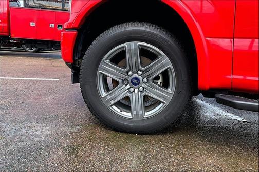 Race Red 2018 Ford F-150 XLT