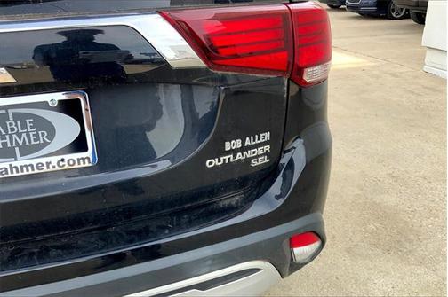 2019 Mitsubishi Outlander SEL