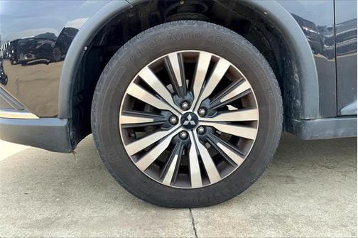 2019 Mitsubishi Outlander SEL