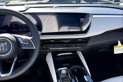 Iridescent White Tricoat 2026 Buick Envision Avenir AWD