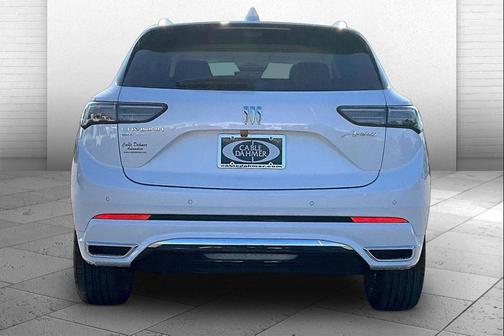 Iridescent White Tricoat 2026 Buick Envision Avenir AWD