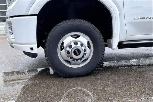 Summit White 2022 GMC Sierra 3500 Denali
