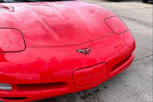 2001 Chevrolet Corvette Base