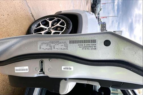 Silver Zynith Metallic Clearcoat 2025 Jeep Compass Limited