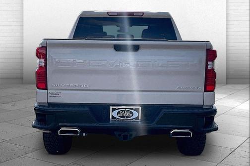 White Sands 2026 Chevrolet Silverado 1500 Custom Trail Boss