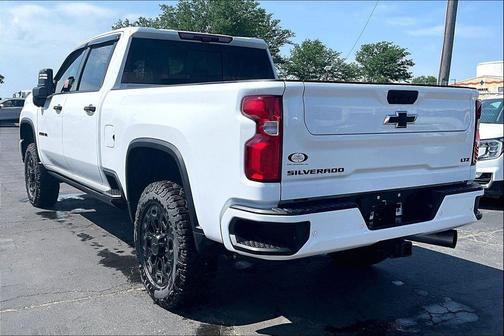 Summit White 2024 Chevrolet Silverado 2500 LTZ