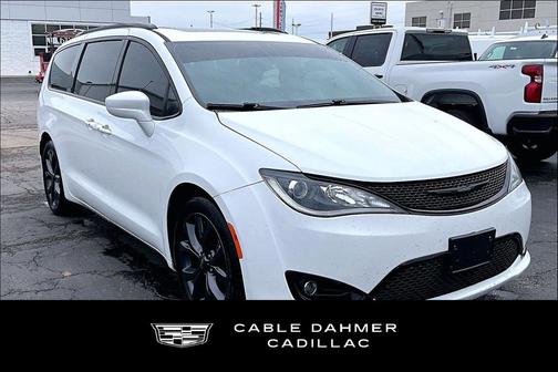 Bright White Clearcoat 2020 Chrysler Pacifica Touring-L Plus
