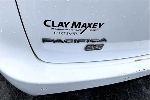 Bright White Clearcoat 2020 Chrysler Pacifica Touring-L Plus