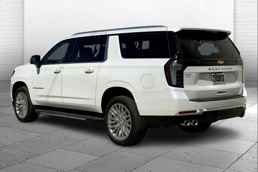 2025 Chevrolet Suburban Premier