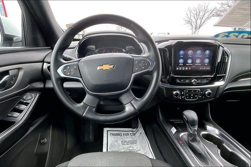2023 Chevrolet Traverse LT Cloth