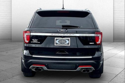 Shadow Black 2018 Ford Explorer Platinum