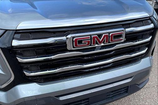 Sterling Metallic 2026 GMC Terrain FWD Elevation
