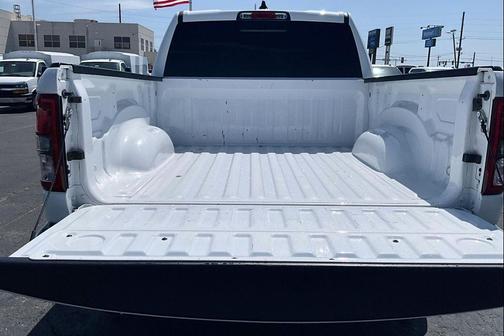 Bright White Clearcoat 2020 RAM 1500 Big Horn/Lone Star
