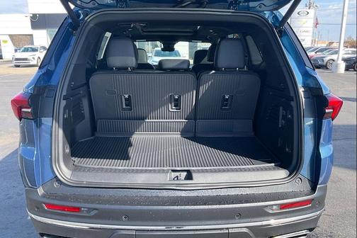 ocean blue metallic 2026 Buick Enclave Preferred