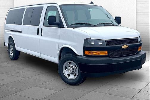 Summit White 2025 Chevrolet Express 3500 RWD 3500 Extended Wheelbase LS