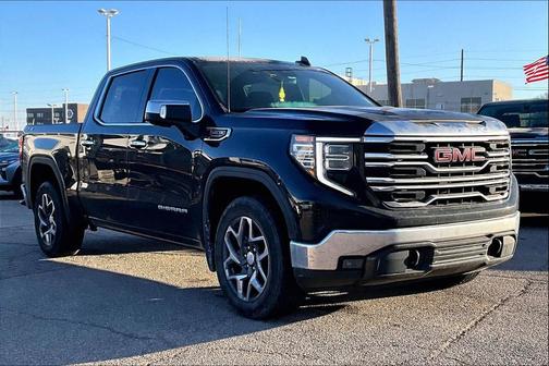2022 GMC Sierra 1500 SLT
