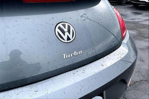Platinum Gray Metallic 2014 Volkswagen Beetle DSG 2.0T R-Line