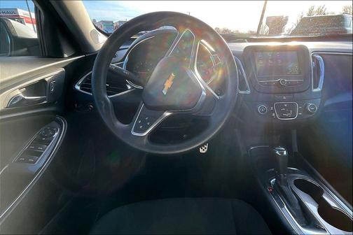 2017 Chevrolet Malibu 1LT