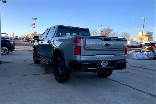 2024 Chevrolet Silverado 1500 ZR2