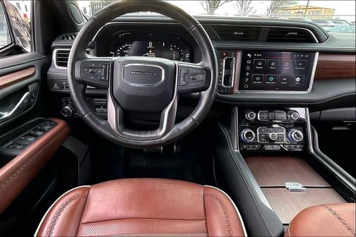 2023 GMC Yukon Denali Ultimate