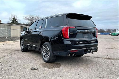 2023 GMC Yukon Denali Ultimate