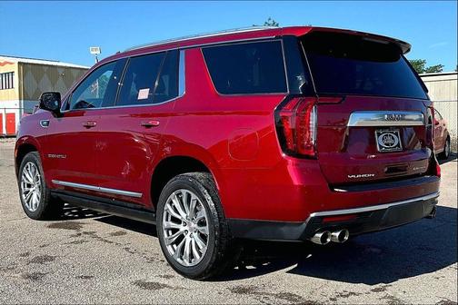 Cayenne Red Tintcoat 2022 GMC Yukon Denali