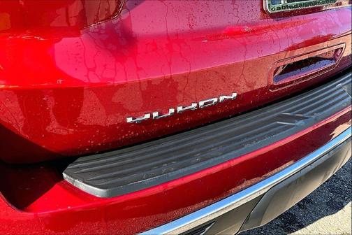 Cayenne Red Tintcoat 2022 GMC Yukon Denali