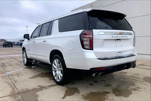 2021 Chevrolet Suburban 4WD High Country