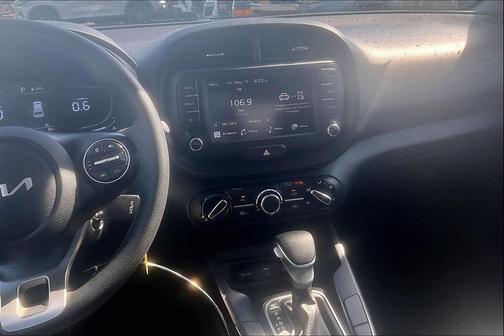 Gravity Gray 2025 Kia Soul LX