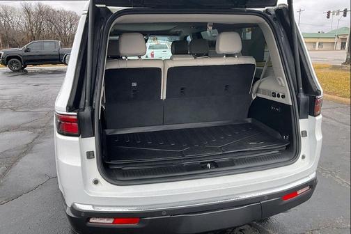 2022 Jeep Wagoneer Series III 4x4