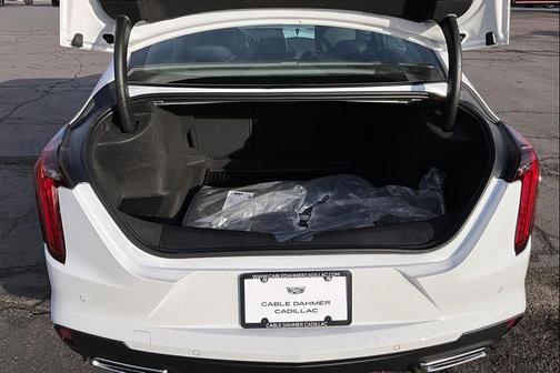 2026 Cadillac CT4 Luxury RWD