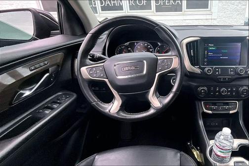 Ebony Twilight Metallic 2022 GMC Terrain Denali