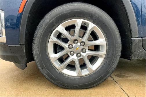 2022 Chevrolet Traverse LS