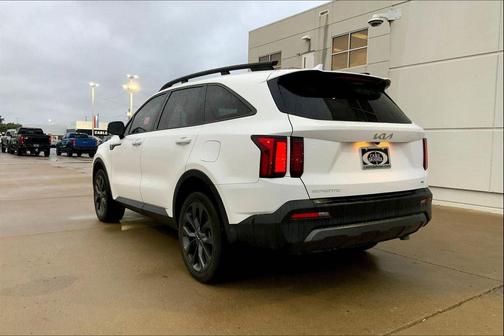 2023 Kia Sorento EX