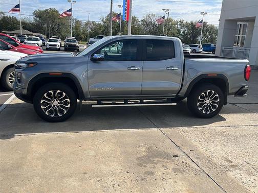Sterling Metallic 2025 GMC Canyon Denali