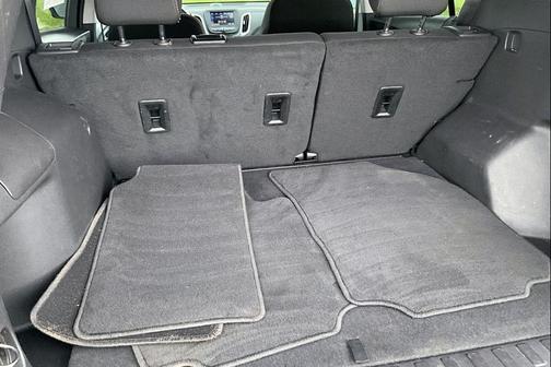 Iron Gray Metallic 2023 Chevrolet Equinox 1LT