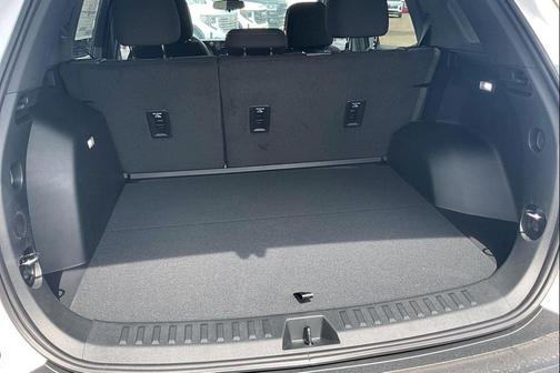 Summit White 2026 Chevrolet Equinox 1LT