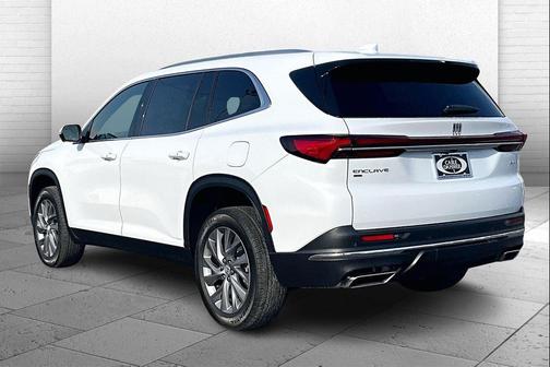 iridescent white tricoat 2026 Buick Enclave Preferred